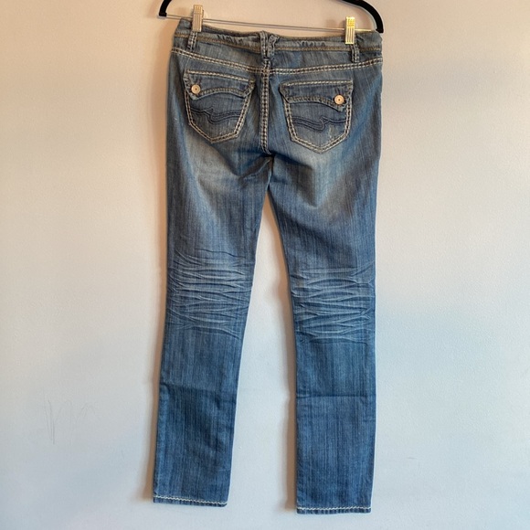 Almost Famous Low Rise Distressed Faded Skinny Ankle Jeans - Picture 5 of 9